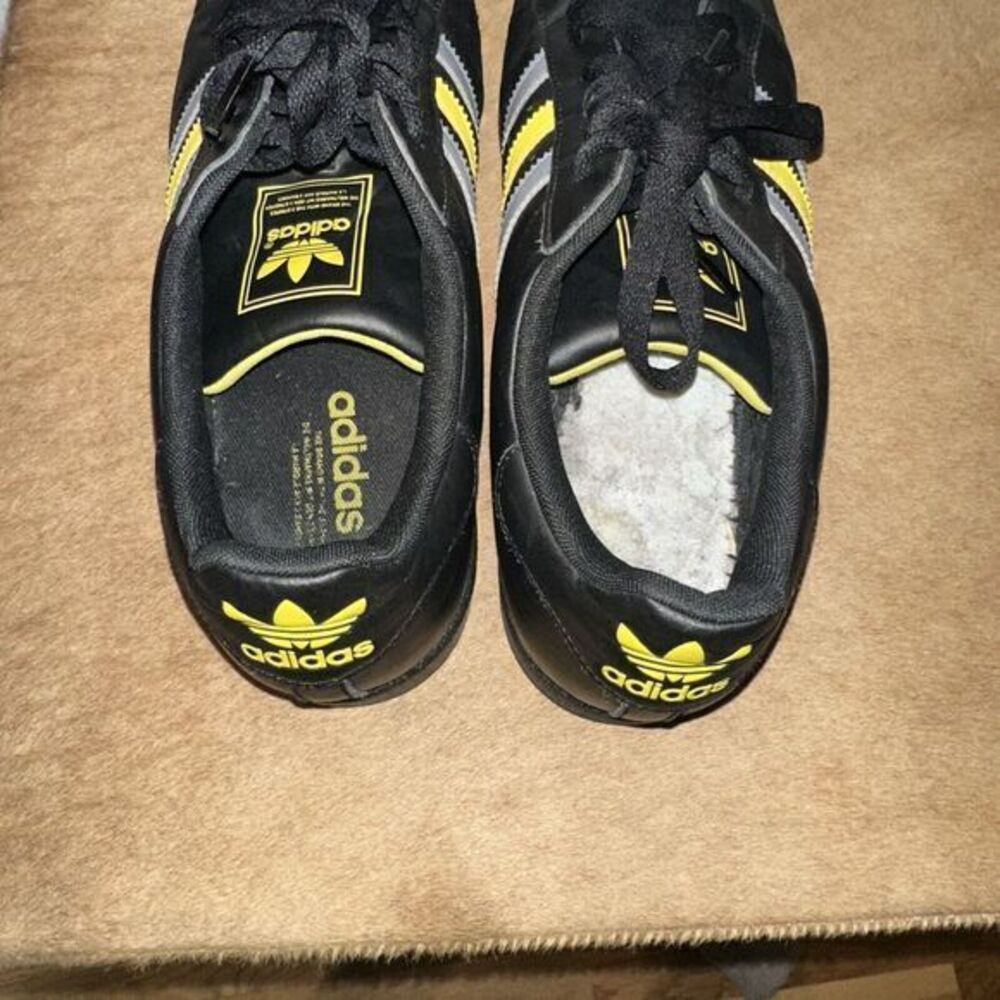 Adidas Superstar  Classic Clamshell‎ Toe Shoe Black  Grey Yellow Size 11.5. - Picture 6 of 7
